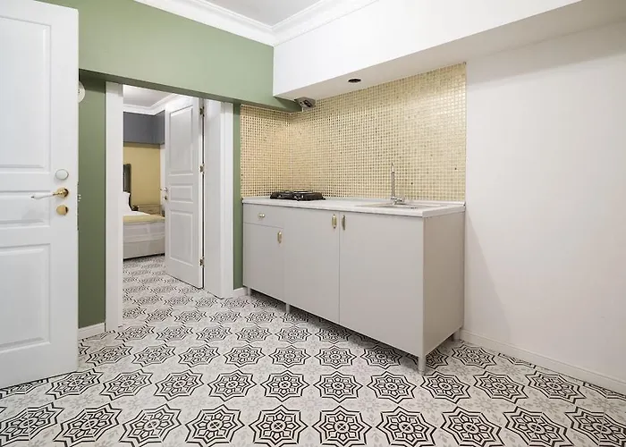 Pasaport Pier Kadikoey