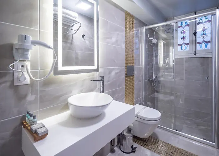 Pasaport Pier Kadikoey