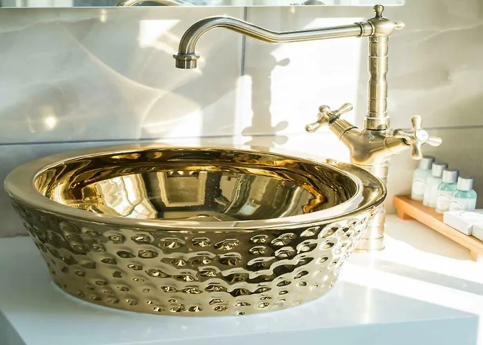 Pasaport Pier Kadikoey 3*