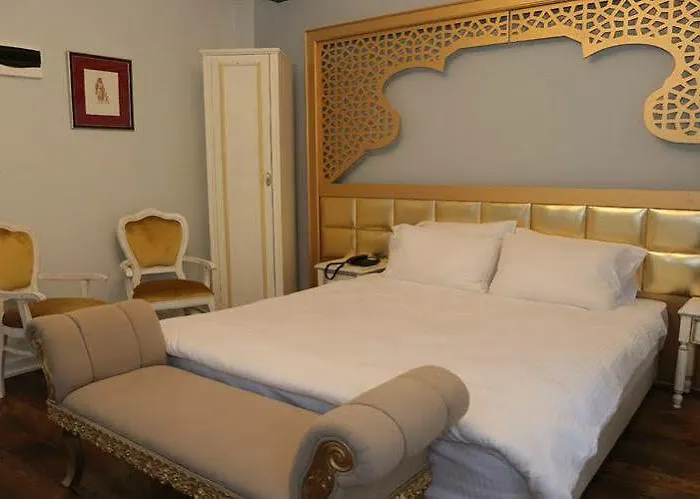 Pasaport Pier Kadikoey 3*