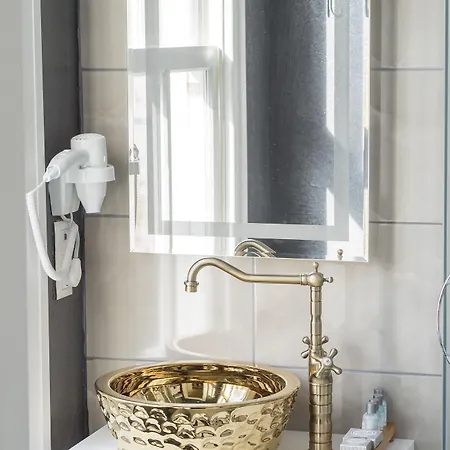 Otel Pasaport Pier Kadikoey