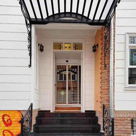 Pasaport Pier Kadikoey