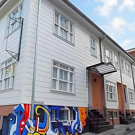 Pasaport Pier Kadikoey 3* Istanbul