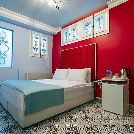Hotel Pasaport Pier Kadikoey 3*