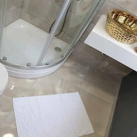 Pasaport Pier Kadikoey מלון 3*