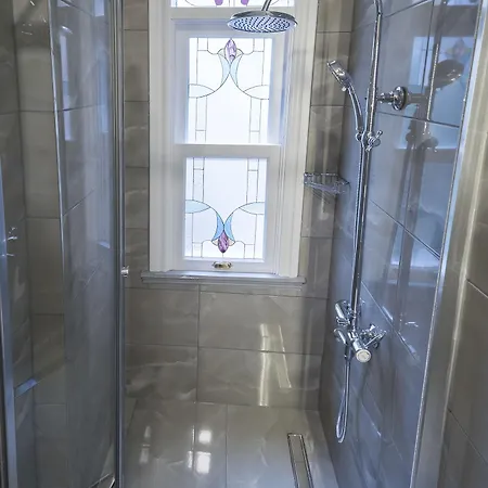 Отель Pasaport Pier Kadikoey 3*