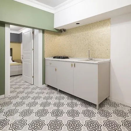 Pasaport Pier Kadikoey